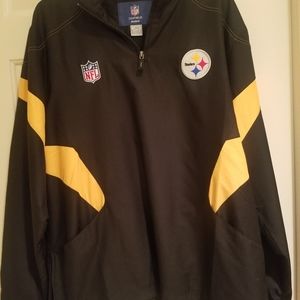 Men's official NFL Pittsburgh Steelers pullover jacket.  Size Large